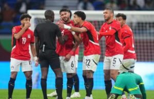 Des arbitres de la CAN achetés ?