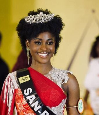 Cadic N’Guessan sacrée Miss San Pedro et déjà parmi les favorites