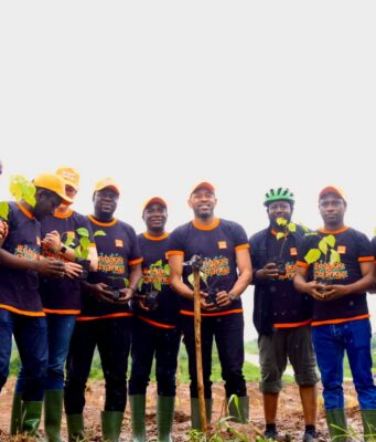 Journée Mondiale de l’Environnement : Orange Côte d’Ivoire renforce son engagement pour la préservation des forêts ivoiriennes